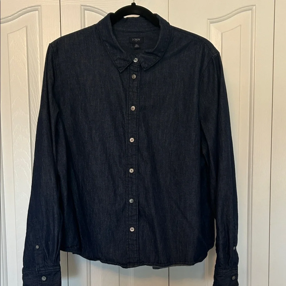 J. Crew Women’s Modern Chambray Button Up Shirt - Picture 1 of 4